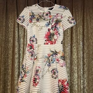 Almost new, puffy dress